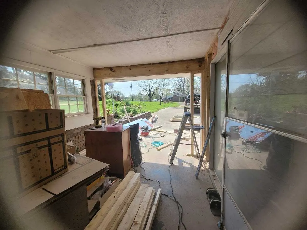 Air movers and dehumidifier for Drying & Dehumidification in Barling